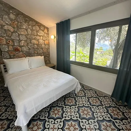 Amos Sea View וילה