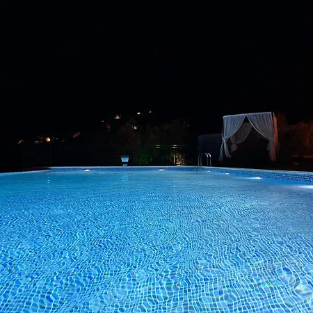 Amos Sea View * מרמריס