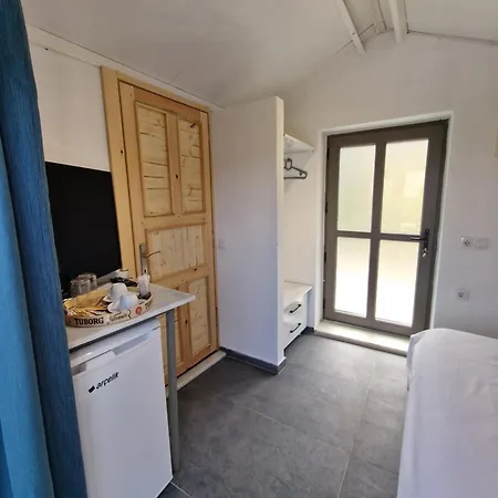 Amos Sea View וילה