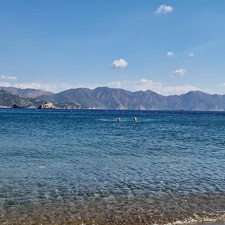 Amos Sea View